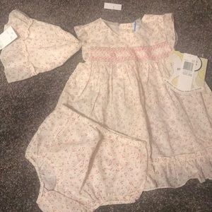 Toddler girls dress with bonnet
